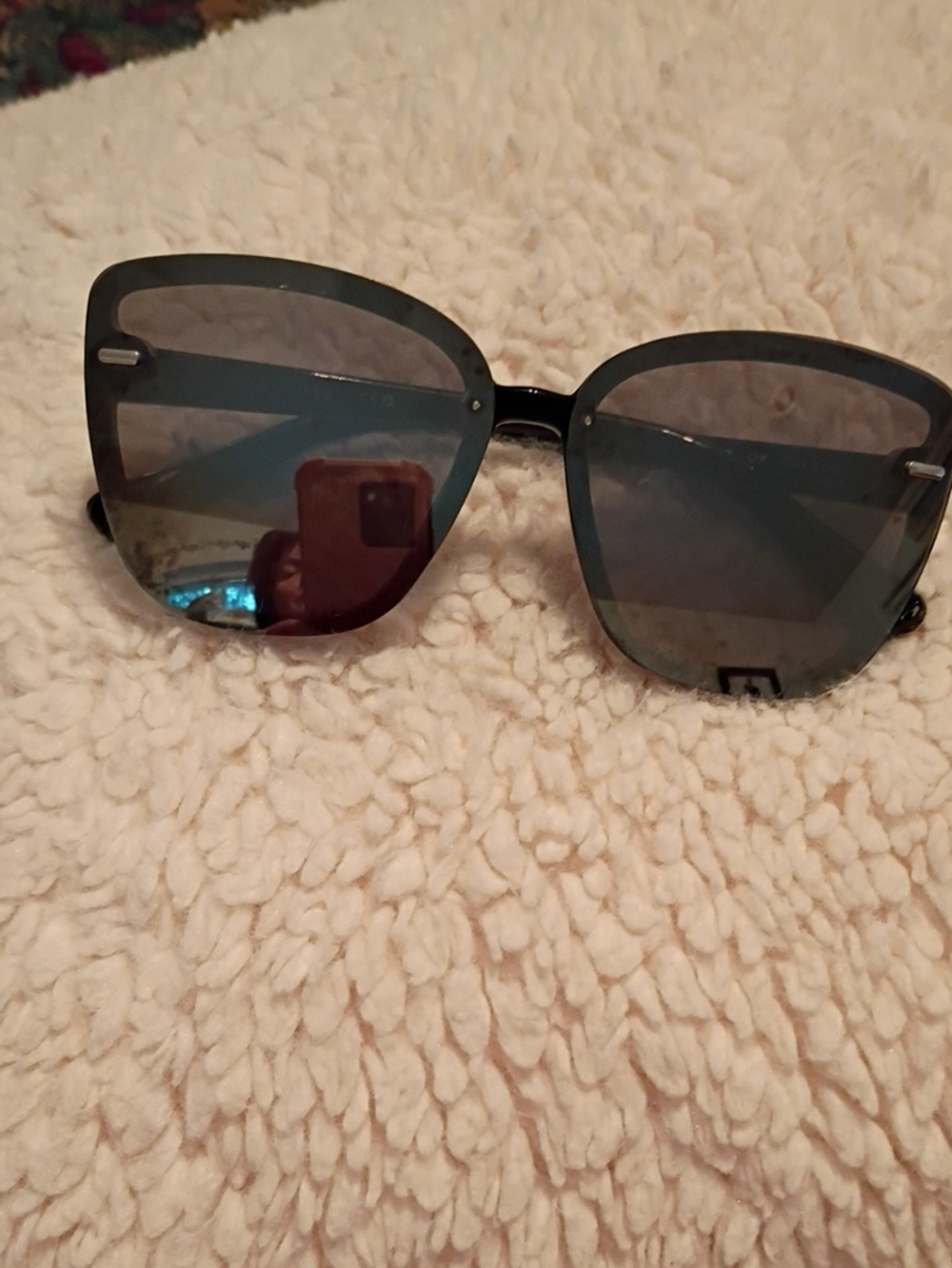Vince Camuto Women’s Oversized Square Sunglasses - Black